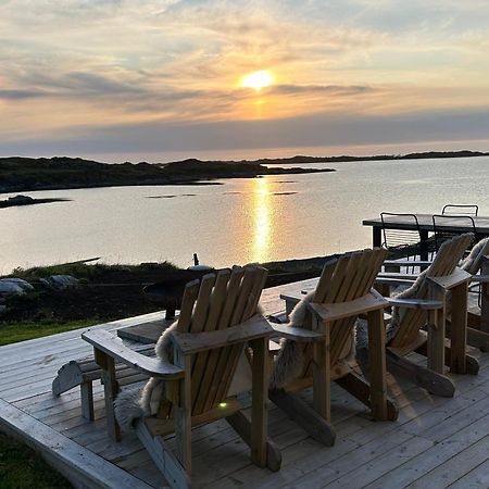 Villa Borgvag - A Unique Seafront Villa In The Heart Of Lofoten Bostad Exterior foto