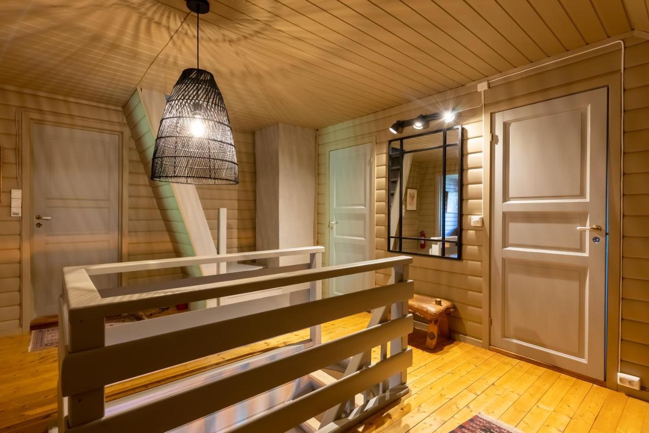 Villa Borgvag - A Unique Seafront Villa In The Heart Of Lofoten Bostad Exterior foto