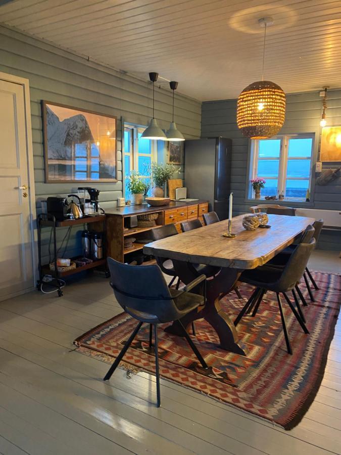 Villa Borgvag - A Unique Seafront Villa In The Heart Of Lofoten Bostad Exterior foto