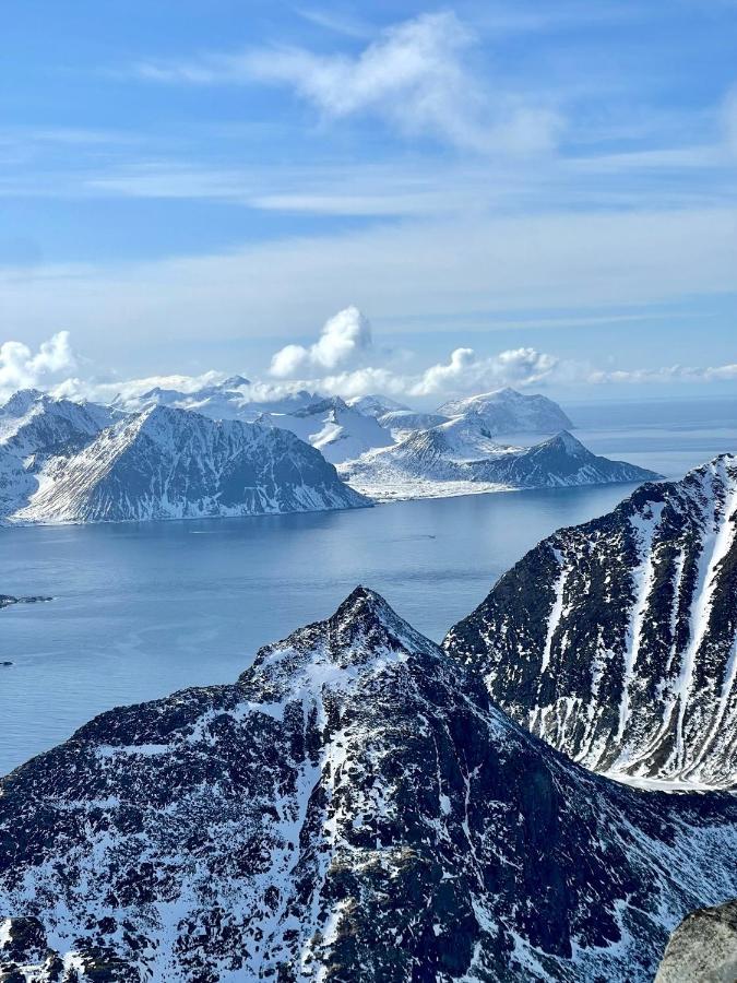 Villa Borgvag - A Unique Seafront Villa In The Heart Of Lofoten Bostad Exterior foto