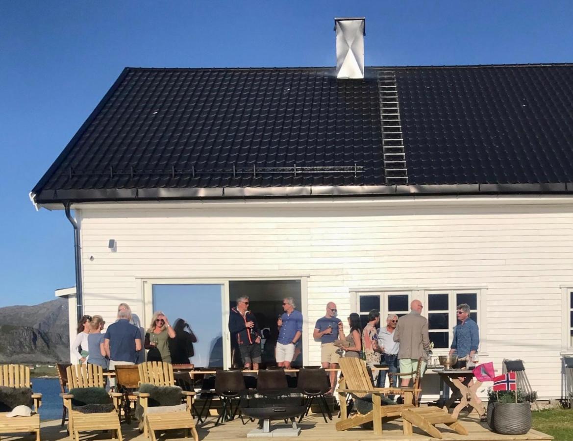 Villa Borgvag - A Unique Seafront Villa In The Heart Of Lofoten Bostad Exterior foto
