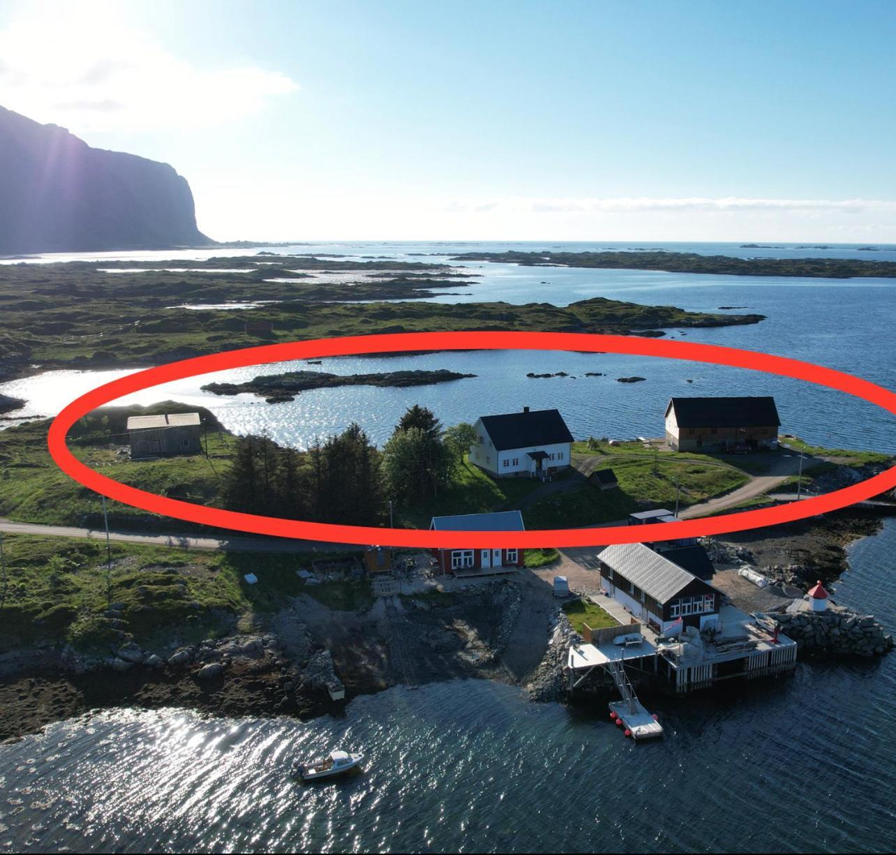Villa Borgvag - A Unique Seafront Villa In The Heart Of Lofoten Bostad Exterior foto